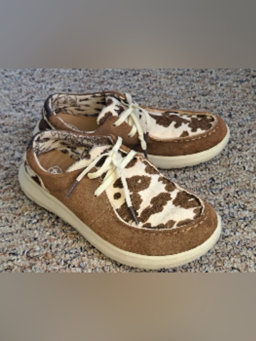 ARIAT Hilo Ginger Suede Cow Hair On Brown Cream Slip On Shoes Loafer-Womens 6.5